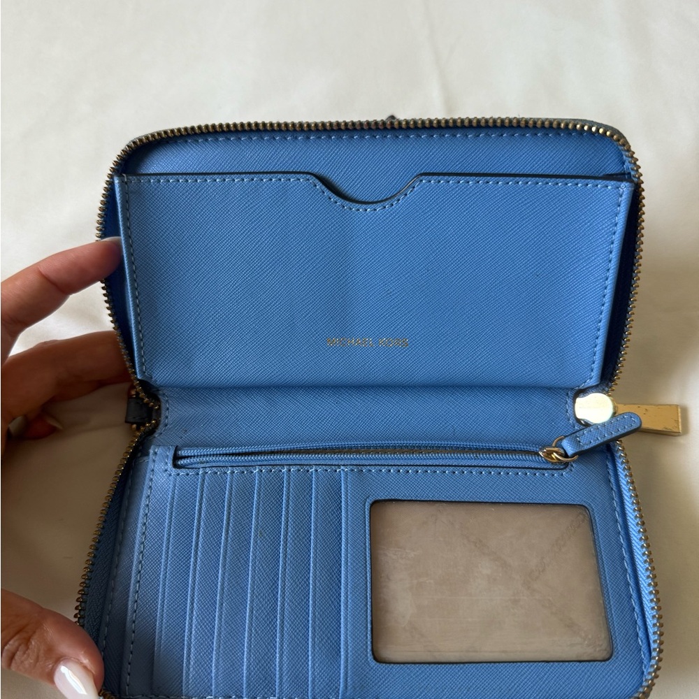 Michael Kors Pebble Blue Zip-Around Wallet - Picture 3 of 3